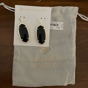 NEW Kendra Scott Elle Earrings with Dust Bag